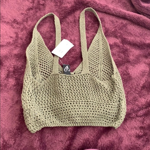 Woven crop top - Picture 3 of 3